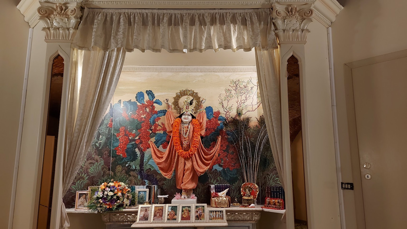 Sri Gaura Govinda